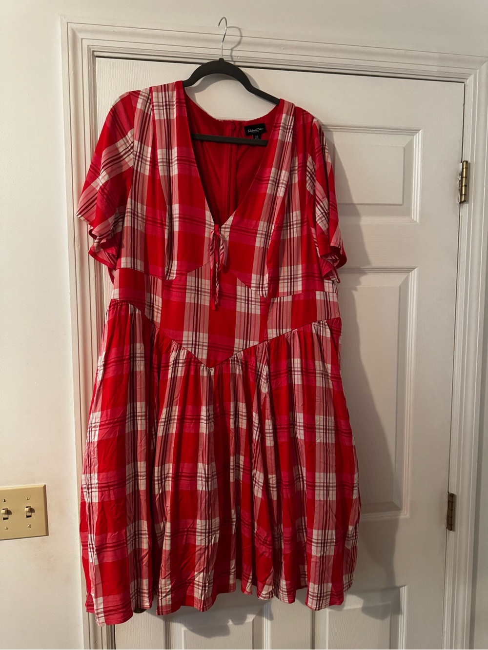 Torrid retro chic Red Plaid V-Neck Women’s Dress with petticoat size 22 NWOT - Picture 1 of 7